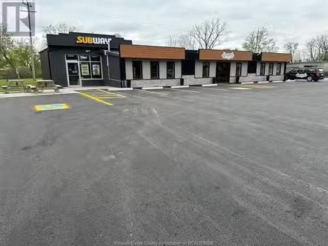 Cozy 357 Queen Street Unit# Rear, Harrow, ON, N0R 1G0 lease.