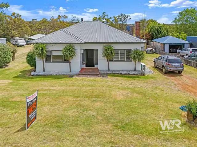 For Rent! 35 Muir Street, Mount Barker, WA 6324