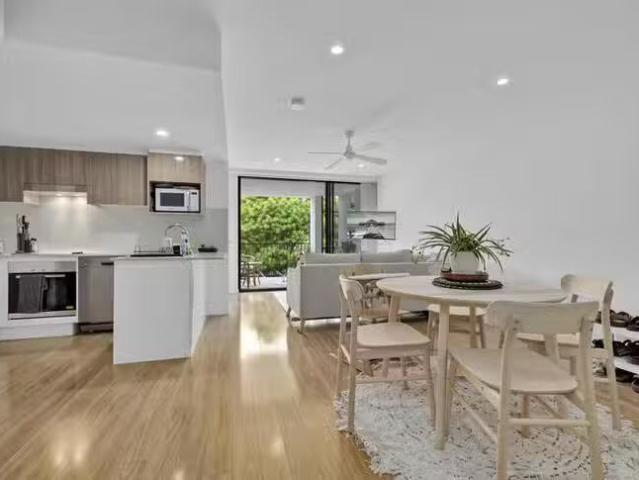 Just in! 3/5 Lucy Street, Gaythorne, QLD 4051