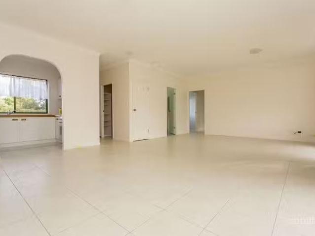 Deal! 35A Koellner Road, CUMBALUM, NSW 2478 House for Rent