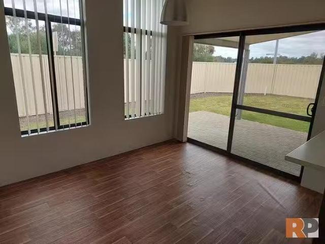 Cheap 365 Parade Road, Dalyellup, WA 6230