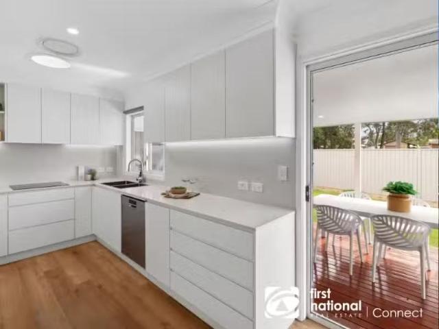 Nice 36 Old Hawkesbury Road, MCGRATHS HILL House for rent Lis.