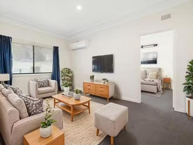 For Rent! 36 Station Road, Menangle Park, NSW 2563