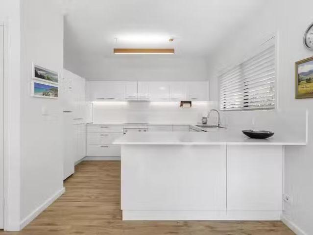 Nice 3/6 Sydney Street, Tewantin, QLD 4565