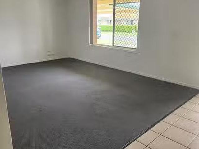 Nice 37 Foreshore Drive, Urangan, QLD 4655