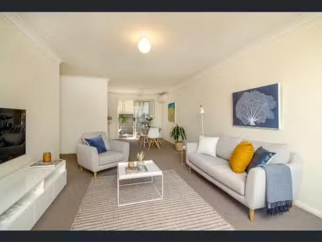 Unique 3/7 Willis Street, Charlestown Townhouse for rent List.