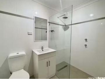 Nice 3/860 The Scenic Road, Kincumber Apartment for rent List.