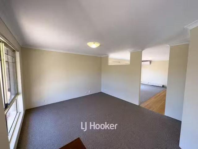 Cozy 39 Nalbarra Drive, Usher, WA 6230