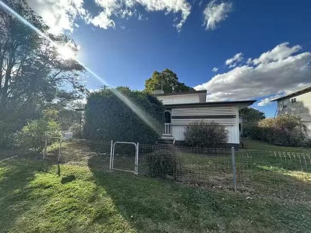 Just in! 39 Callandoon Street, Goondiwindi, QLD 4390