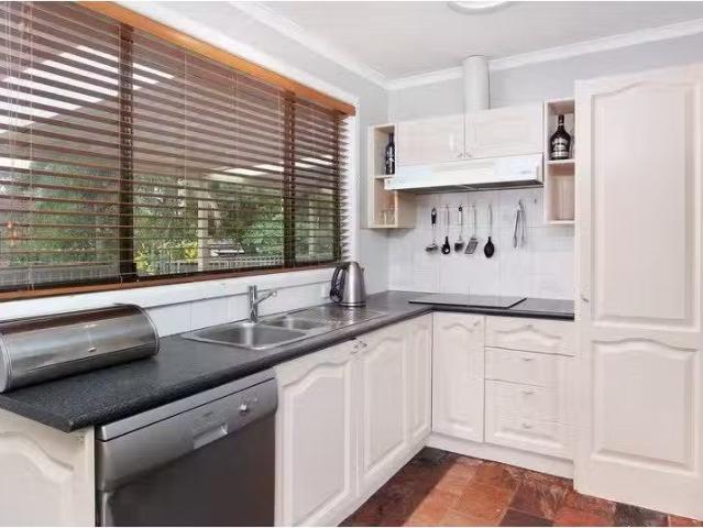 For Rent! 39 Feramin Avenue, Whalan House for rent Listed by.