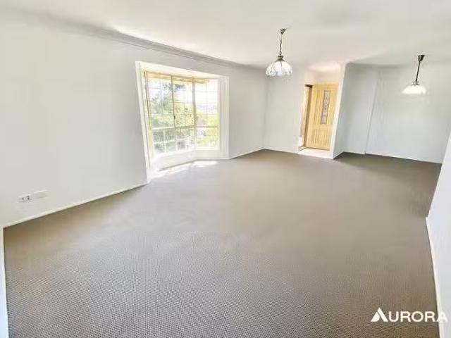 Charming 39 Spurs Drive, Wellington Point, QLD 4160