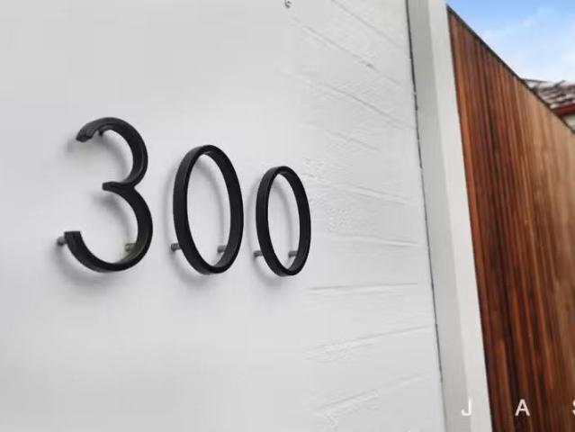 Deal! 300 Francis Street, Yarraville VIC 3013