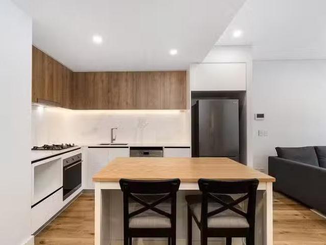Rental! 302/58 Regent Street, Kogarah, NSW 2217
