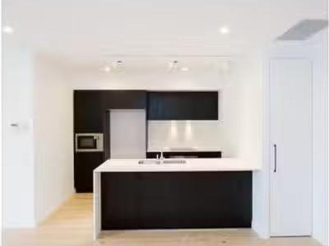 Cozy 303/24 Norman Crescent, NORMAN PARK Apartment for rent L.