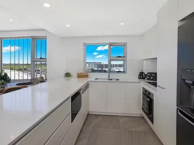 Just in! 304/1 Mantra Esplanade, Birtinya, QLD 4575