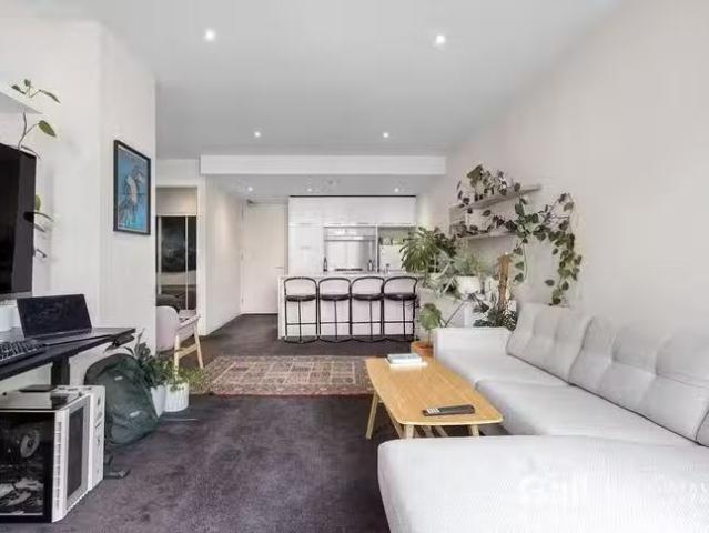 For Rent! 305/225 Elizabeth Street, Melbourne, VIC 3000