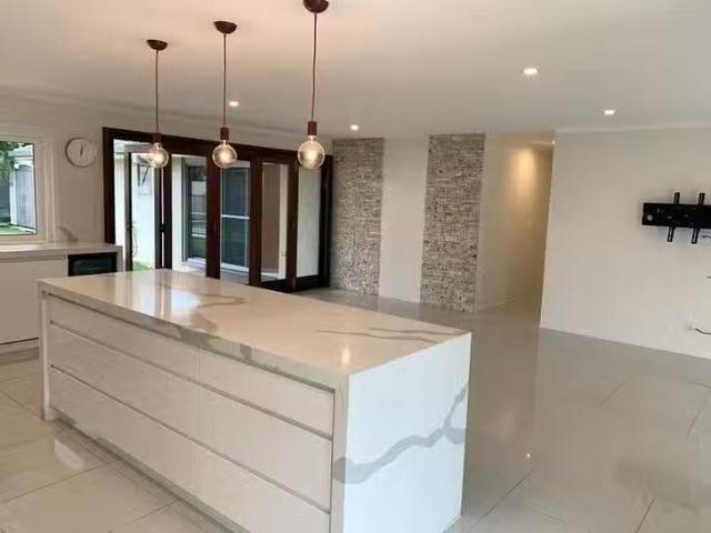Unique 30 Naranga Avenue, Broadbeach Waters, QLD 4218