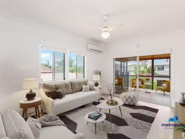 Nice 30 Barrymore Street, Everton Park, QLD 4053