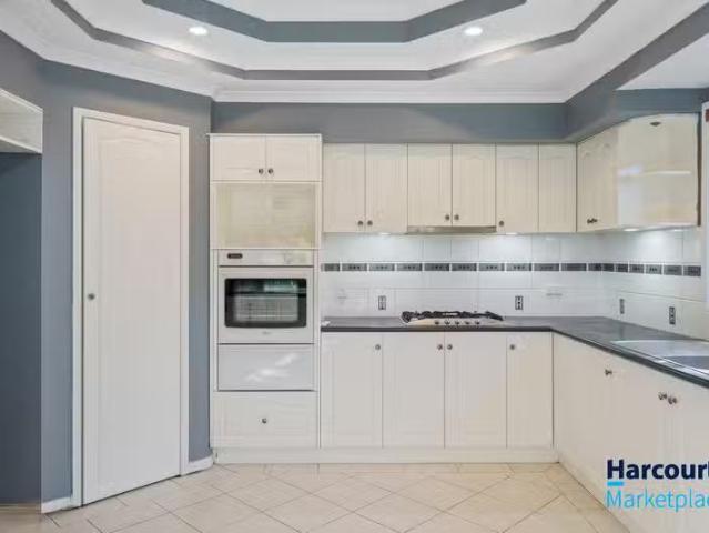 For Rent! 30 Belfry Place, OXLEY, QLD 4075 House for Rent