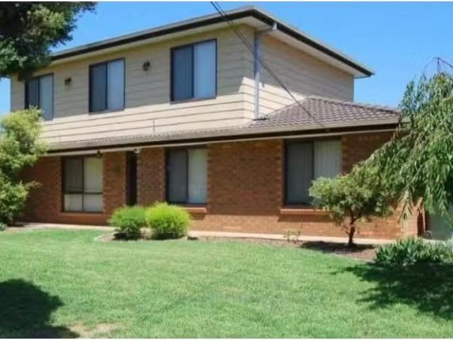Nice 30 Brunskill Road, Lake Albert House for rent Listed by.