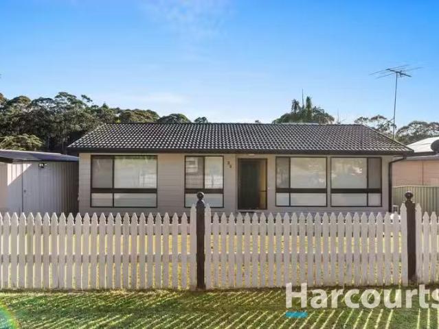 Nice 30 Hillside Crescent, Teralba, NSW 2284 House for Rent