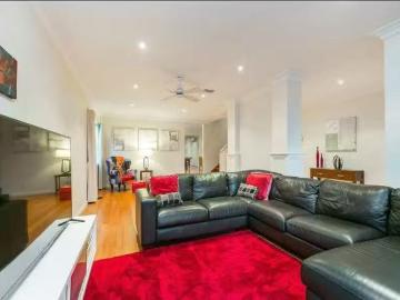Charming 30 Railway Crescent, Bentleigh VIC 3204 House For L.