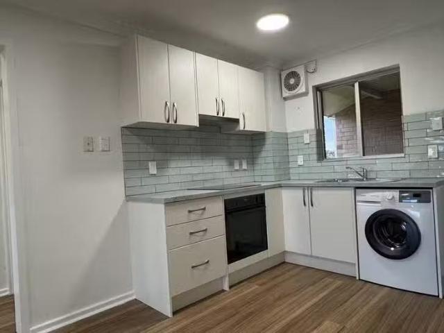 Cozy 31/150 Healy Road, Hamilton Hill, WA 6163