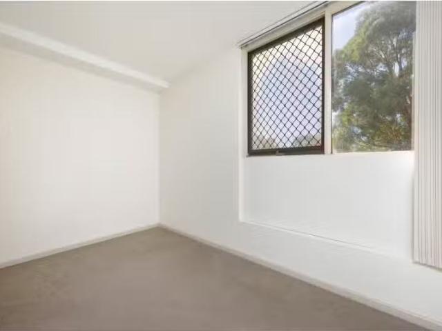 Just in! 31/18 Glenmaggie Street, DUFFY Apartment for rent Li.