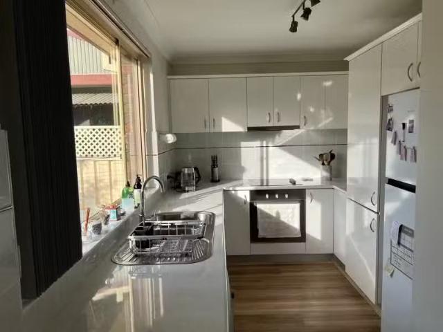 Cheap 3/120 Trafalgar Avenue, Umina Beach House for rent List.