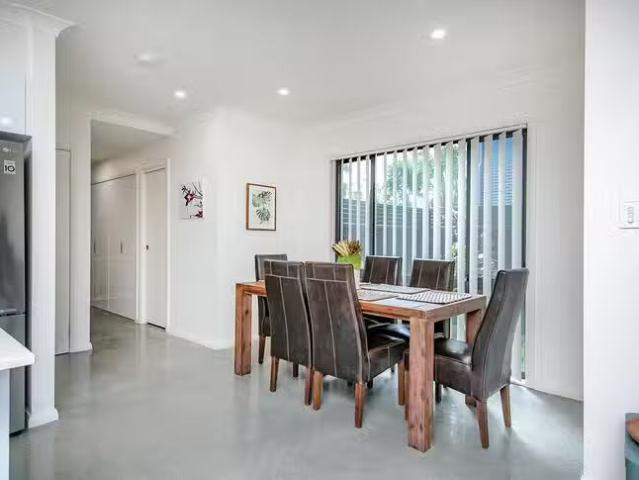 Cozy 3/130 Charlestown Road, Kotara, NSW 2289