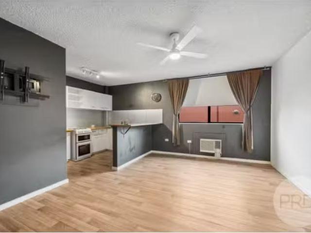 For Rent! 3/130 Gurwood St, Wagga Wagga Apartment for rent Li.
