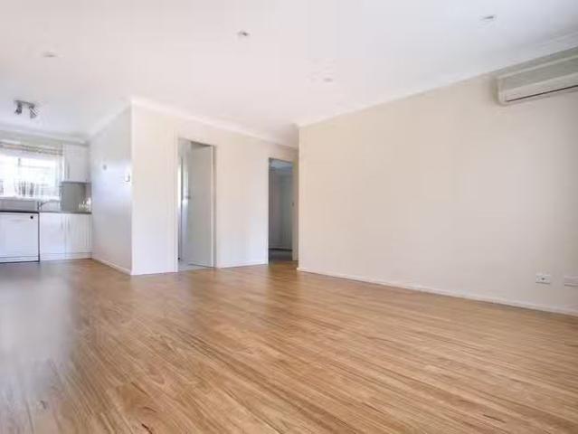 Rental! 3/14 Watson Street, Oak Flats, NSW 2529