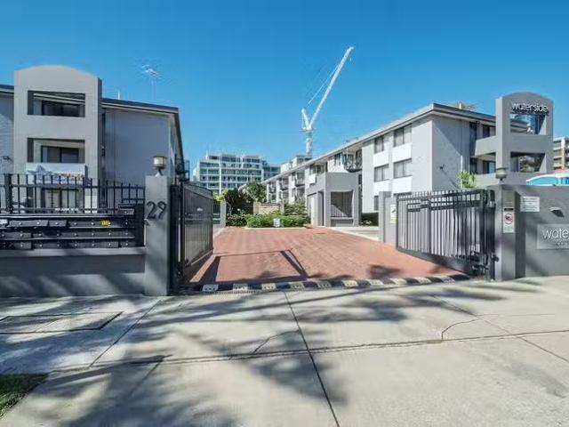 Just in! 315/29 Melville Parade, South Perth, WA 6151