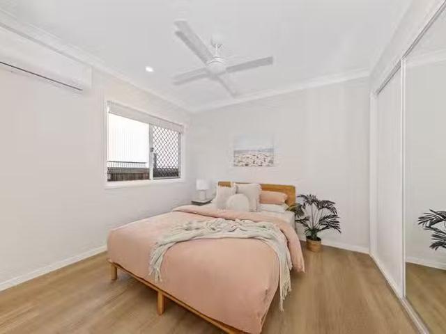Nice 3/153 Sibley Road, Wynnum West, QLD 4178