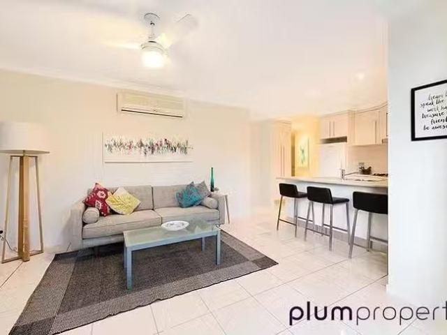 Charming 3/15 Adsett Street, Taringa, QLD 4068