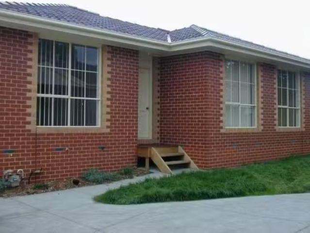 Rental! 3/16 Sarno Court, Cranbourne VIC 3977 Unit For Lease