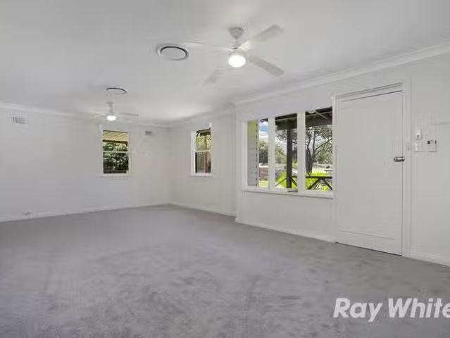 Cozy 319 Luxford Road, Tregear, NSW 2770