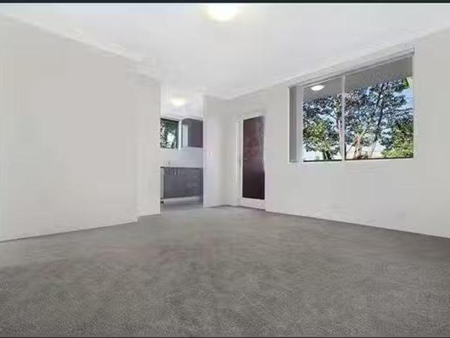For Rent! 3/1 Arthur Street, Merrylands West, NSW 2160