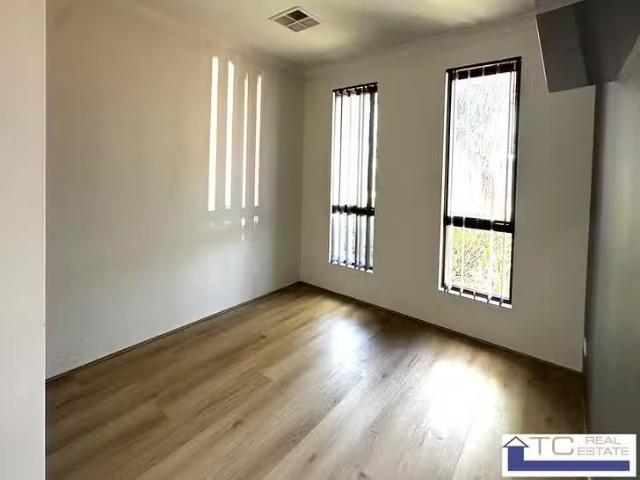 For Rent! 31 Berryana Loop, Girrawheen, WA 6064