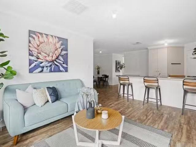 Unique 31 Pebble Beach Grove, Seaford Rise, SA 5169