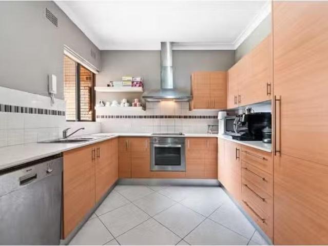 Unique 3/22 St Georges Parade, Hurstville Apartment for rent.