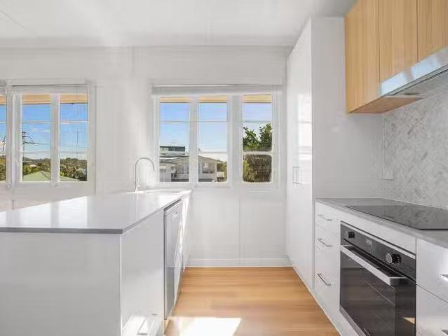 New 3/24 Nerida Lane, Milton, QLD 4064