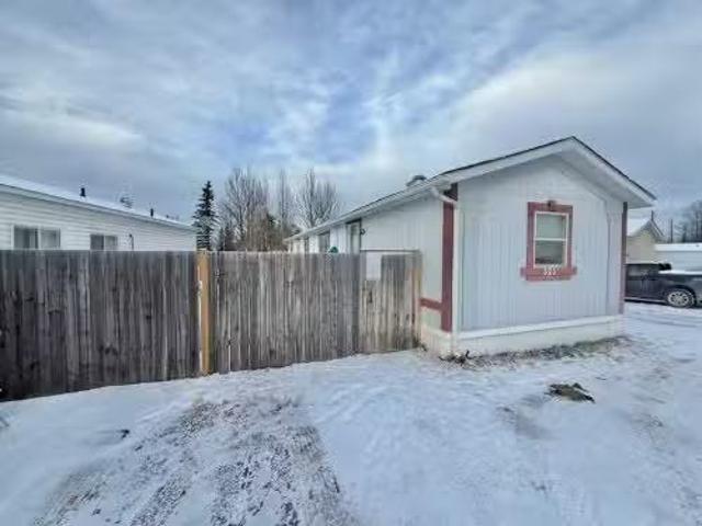 Cozy 325 133 Jarvis Street, Hinton, AB, T7V 1R9 house for le.