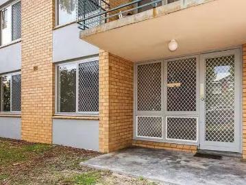 Nice 3/28 The Avenue, Crawley, WA 6009