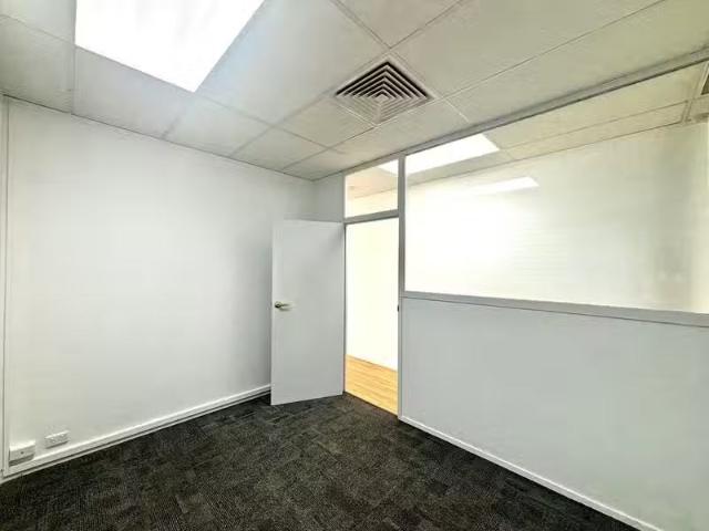 For Rent! 3/29 Philip Highway, ELIZABETH, SA 5112 Offices fo.