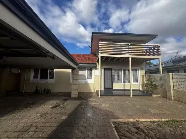 Charming 32 Hutt Road, Morley, WA 6062