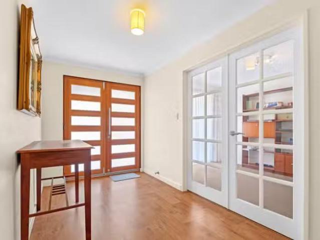 Rental! 32 Target Road, Yakamia WA 6330