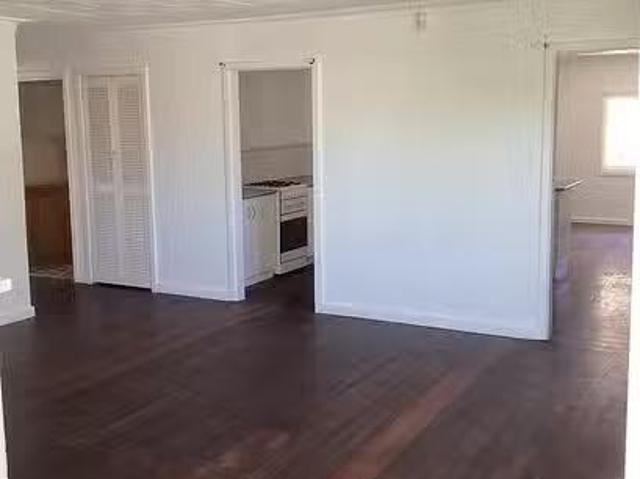 Nice 32 Trigg Street, Beresford, WA 6530