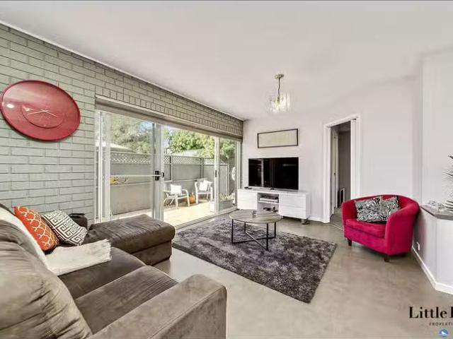 Charming 32A Fiveash Street, Chisholm, ACT 2905