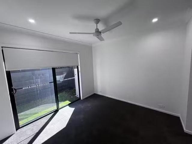 Charming 33/155 Baileys Mountain Road, Upper Coomera, QLD 4209